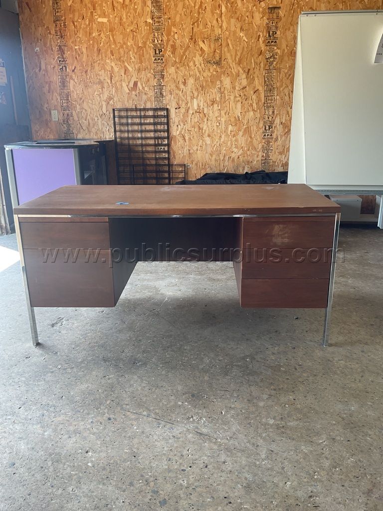 Desk Lot # 4955 - photo 1
