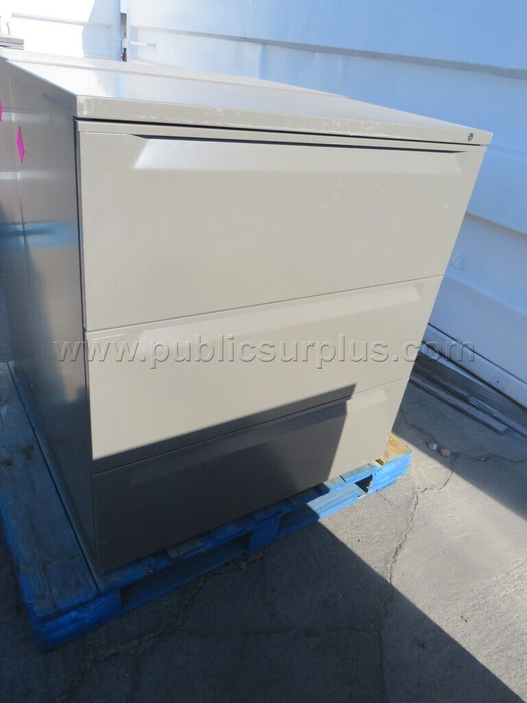 File Cabinet - photo 1
