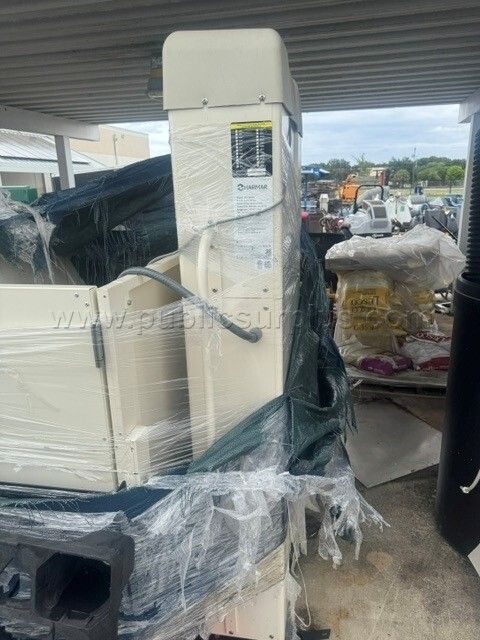 Wheelchair lift - photo 1
