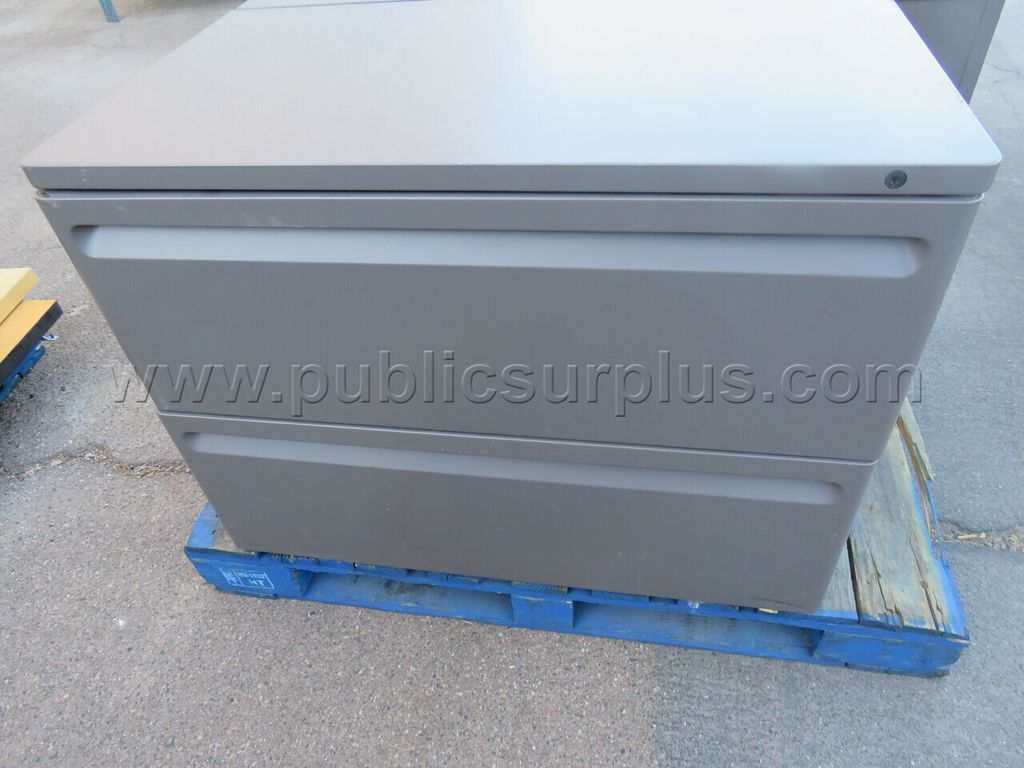 File Cabinet - photo 1