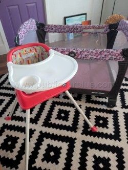 Pack'n'Play/High Chair - photo 1