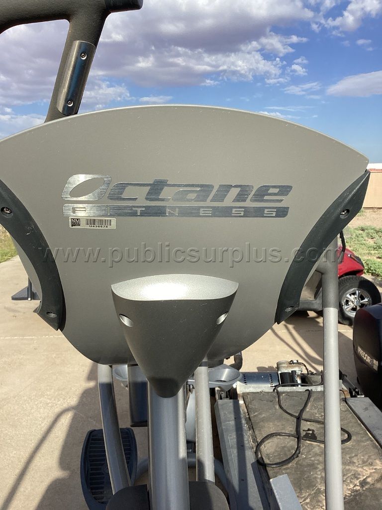 (PTS246628) - Octane Pro 3700XL Elliptical Cross-Trainer - photo 1