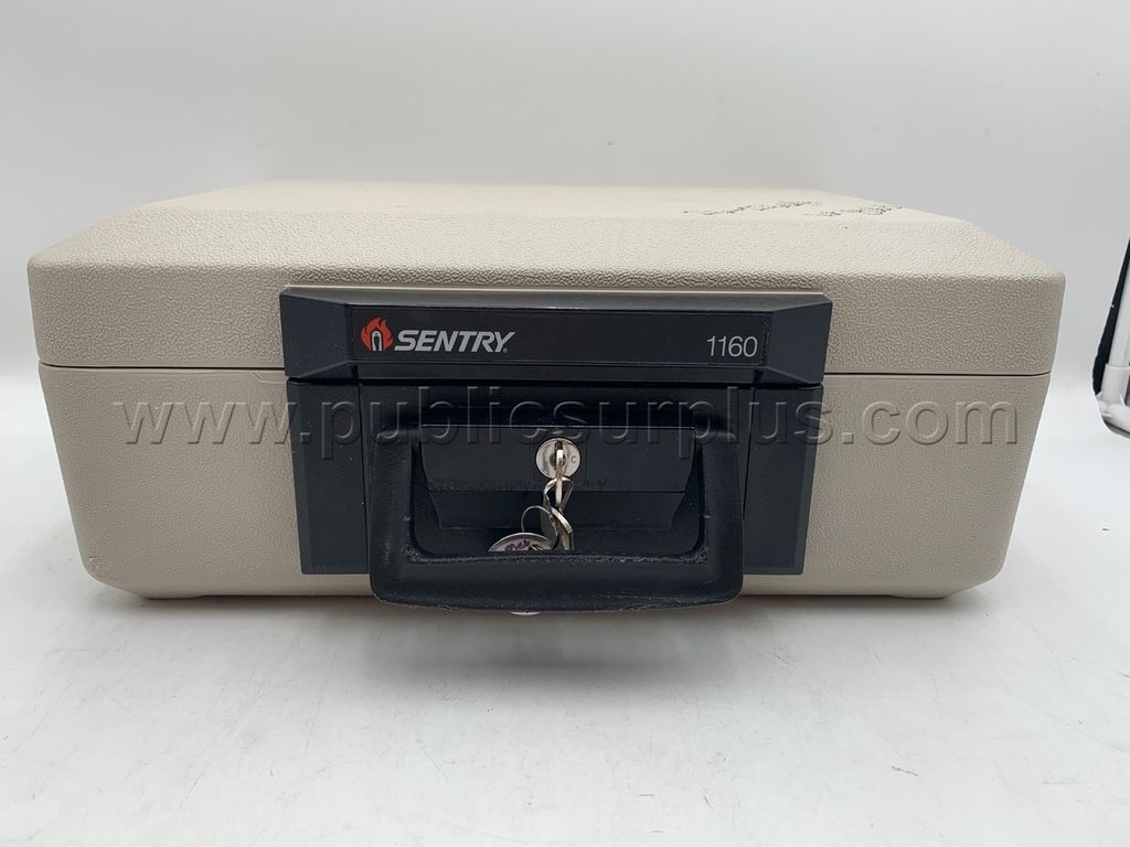 Safe w/ Key, Sentry - Shipping $30 /KK - photo 1