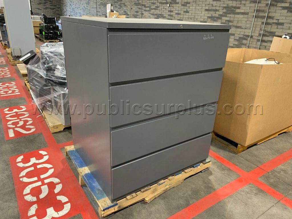 File Cabinets, Metal /KK - photo 1