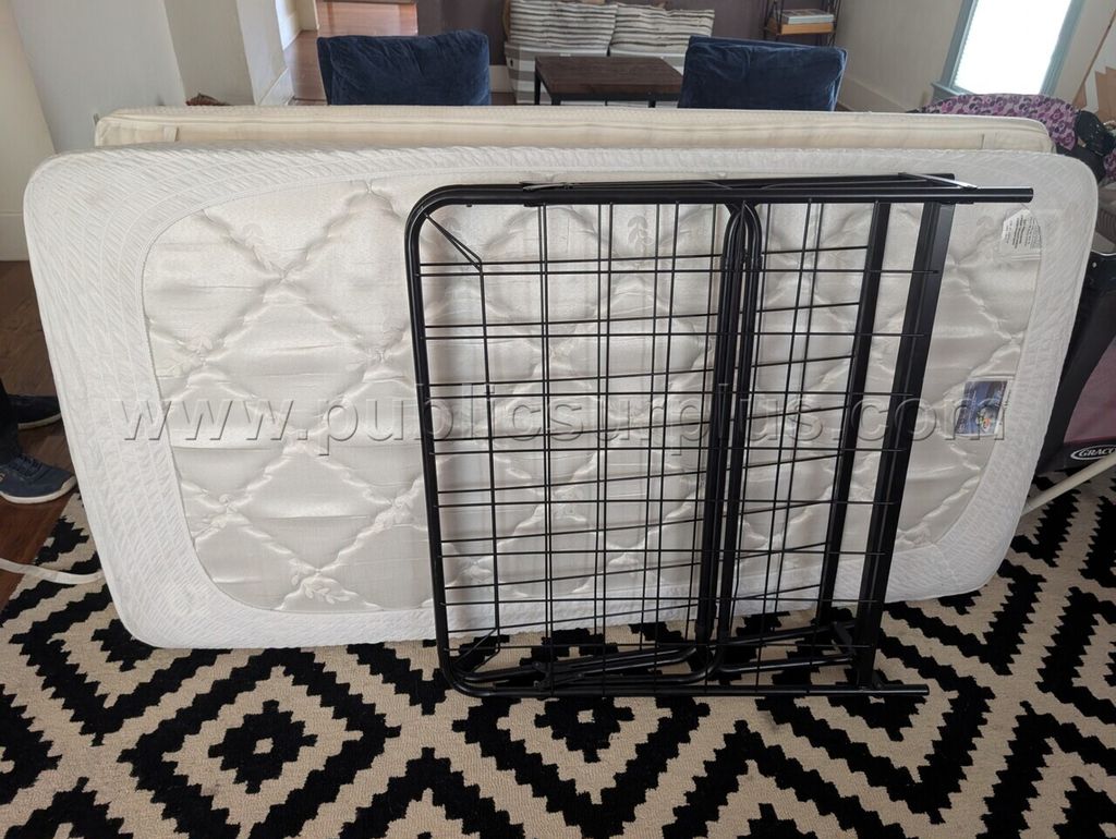 Twin Portable Bed - photo 1