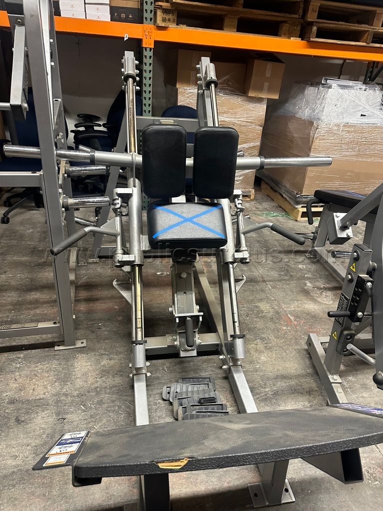 HAMMER STRENGTH LINEAR HACK SQUAT FITNESS MACHINE - photo 1