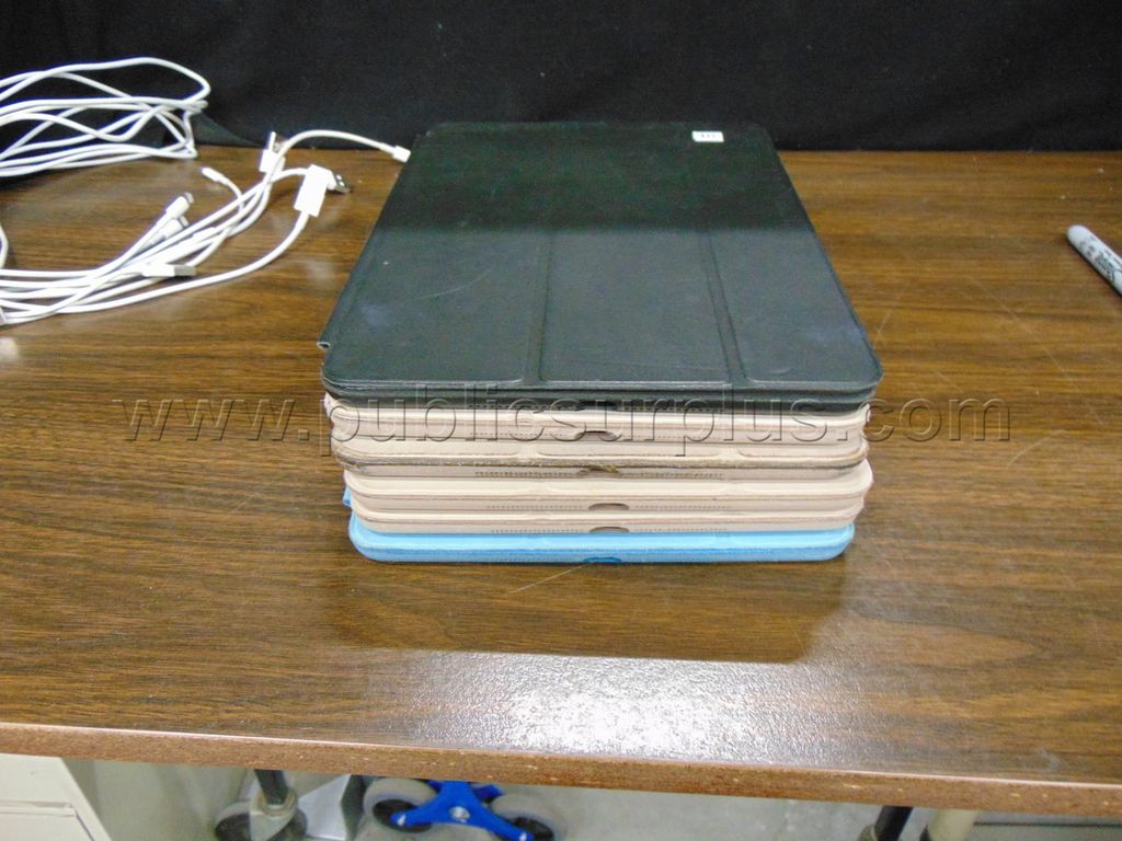 iPad Air's Lot # 4983 - photo 1