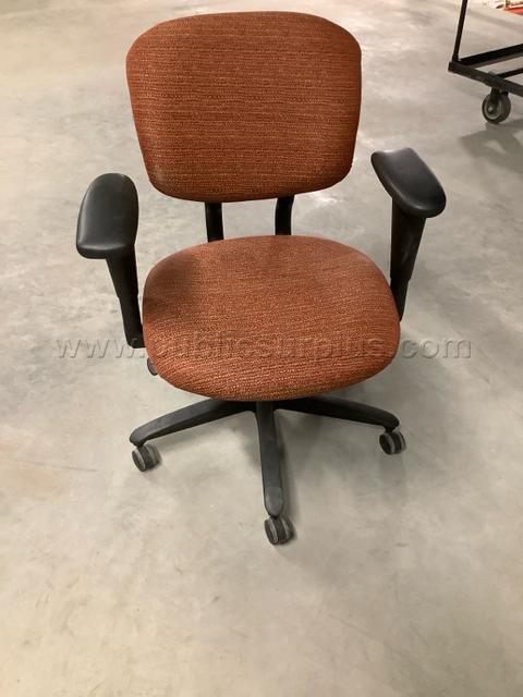 7996 - Office Chair