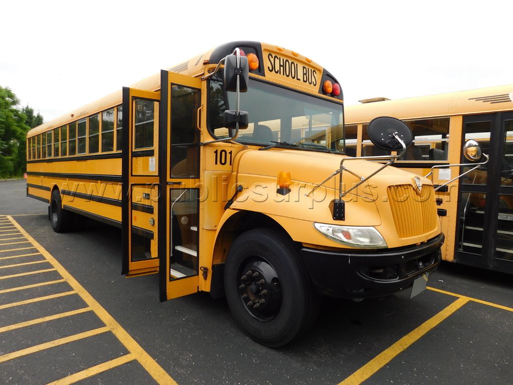 2016 International School bus #101 - photo 1