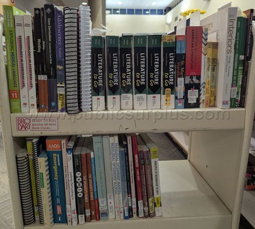 Assorted Used Textbooks (221872 BT) - photo 1