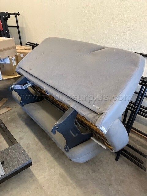 2000 Ford Econoline Seats - photo 1