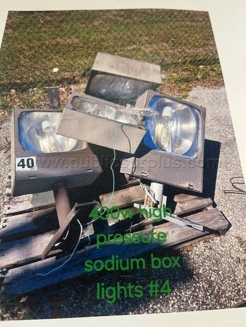4 400W HIGH PRESSURE SODIUM BOX LIGHTS & 2 250 LIGHTS - photo 1