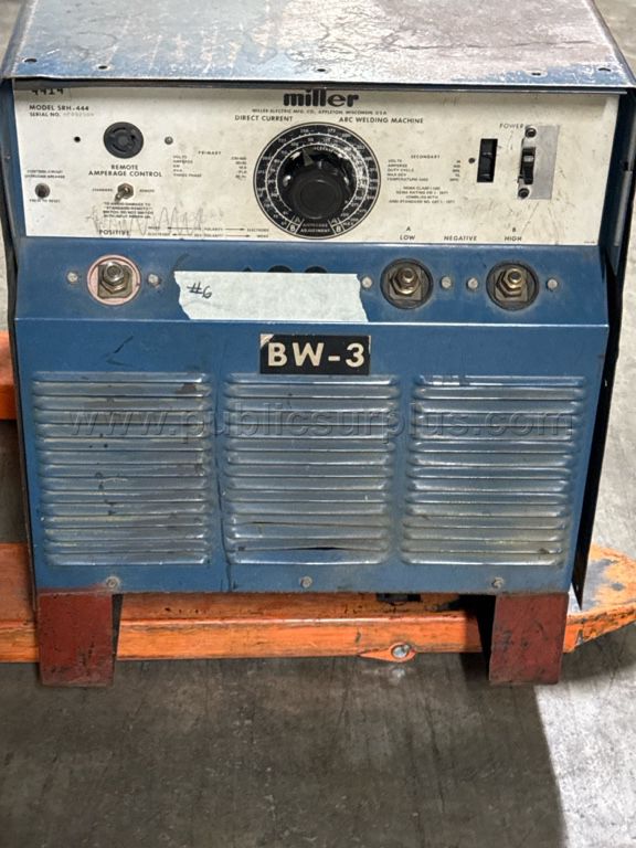 #6 Miller Direct Current Arc Welder - photo 1