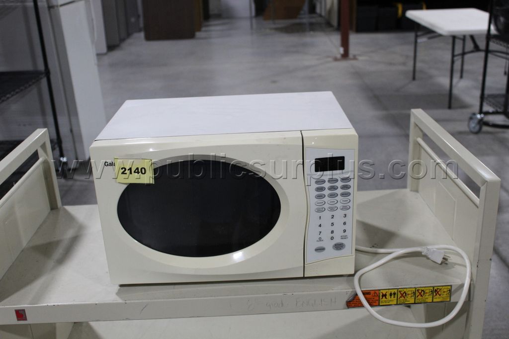 galanz microwave ~2140~ - photo 1