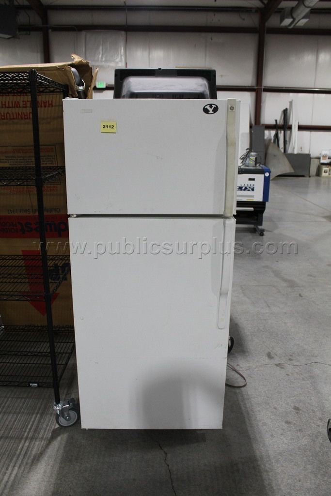 used fridge ~2112~ - photo 1