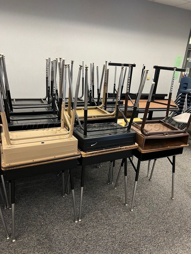 14 Student Desks - photo 1