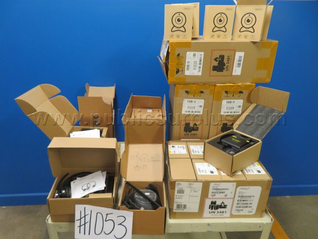 Cameras/Headsets - photo 1