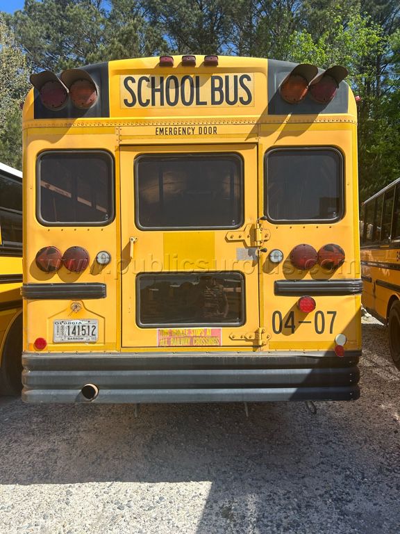 2004 INTERNATIONAL Passenger Bus - photo 1