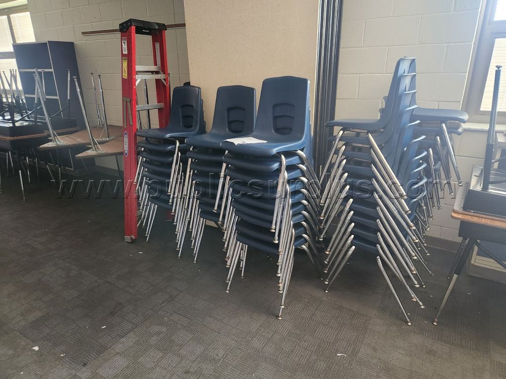 Rooms A12/A13 Middle School-58 Student Desks AND 65 Chairs - photo 1