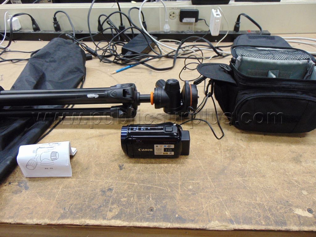 Camcorder and Tripod Lot #4996 - photo 1
