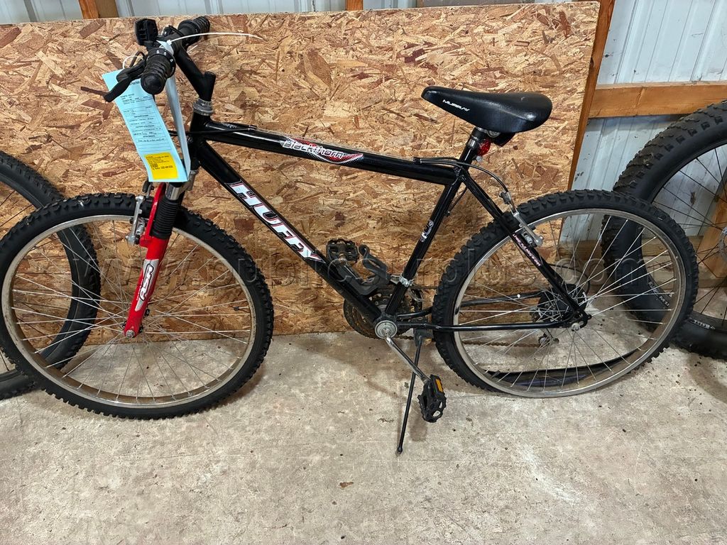 16598: Huffy Blackhorn Mt Bike - photo 1