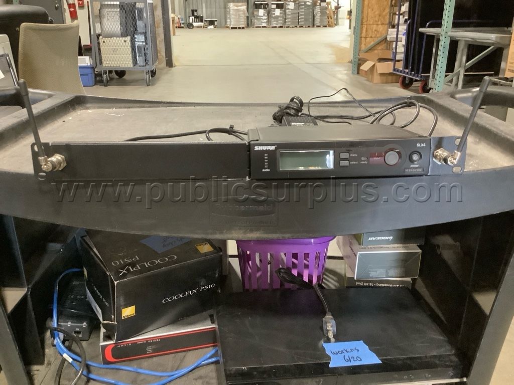 8002 - Shure SLX4 Receiver - photo 1