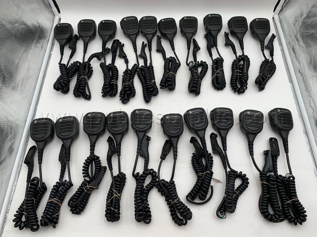 Radio Mics, Motorola - Shipping $20 /KK - photo 1