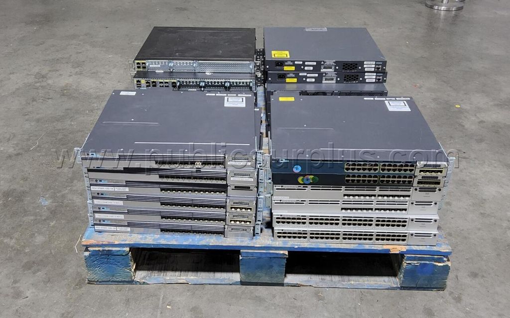 LOT OF 24 VARIOUS CISCO SWITCHES - photo 1