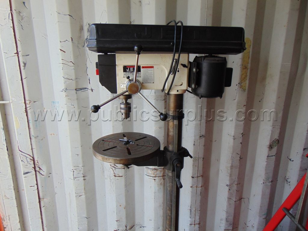 Drill Press Lot #4999 - photo 1