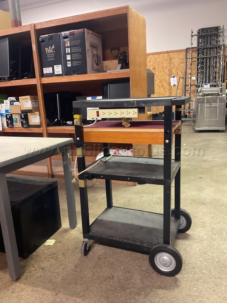 AV Cart with Power Lot # 4985 - photo 1
