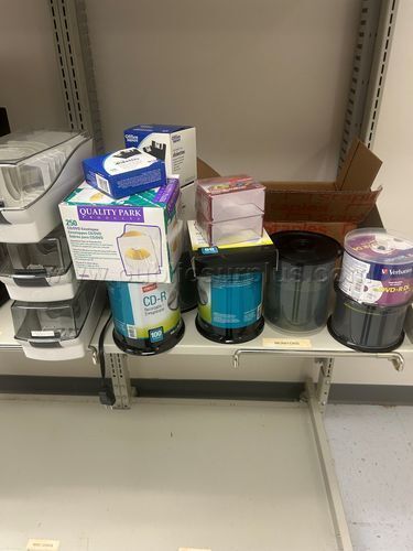 Paper, Envelopes, CD-R's, Diskettes (221774 AJ) - photo 1