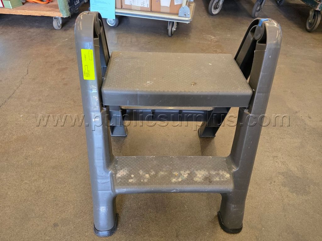 Step Ladder (118662) - photo 1
