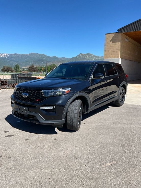 2022 Ford Explorer ST - photo 1