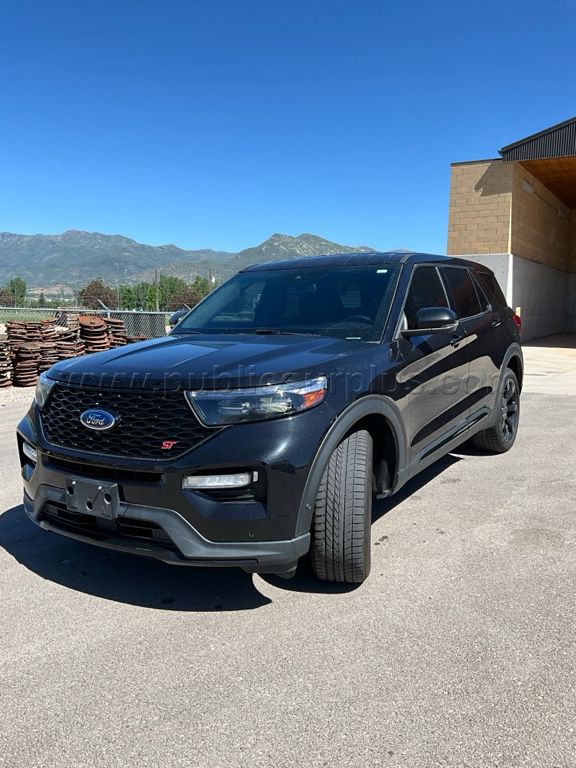 2022 Ford Explorer ST - photo 1