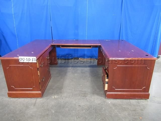 U-SHAPED DESK * OC-10-11 - photo 1