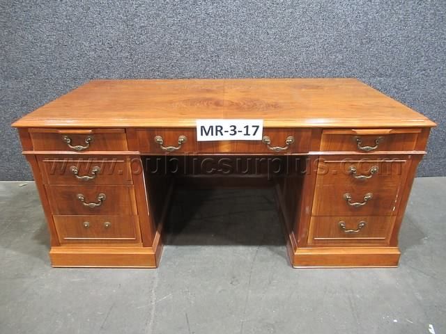 DESK * MR-3-17 - photo 1