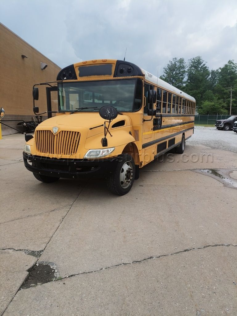 Handicap Bus with Lift station-2014 VIN 4DRBUC8N3FB534312 - photo 1