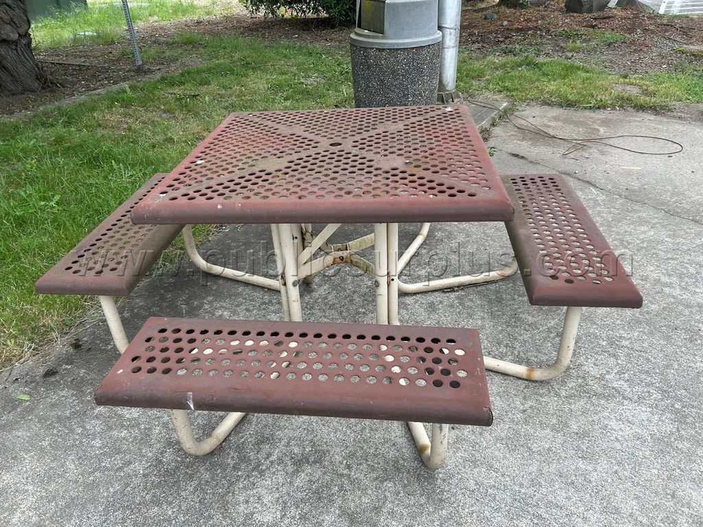 Metal Picnic table - photo 1