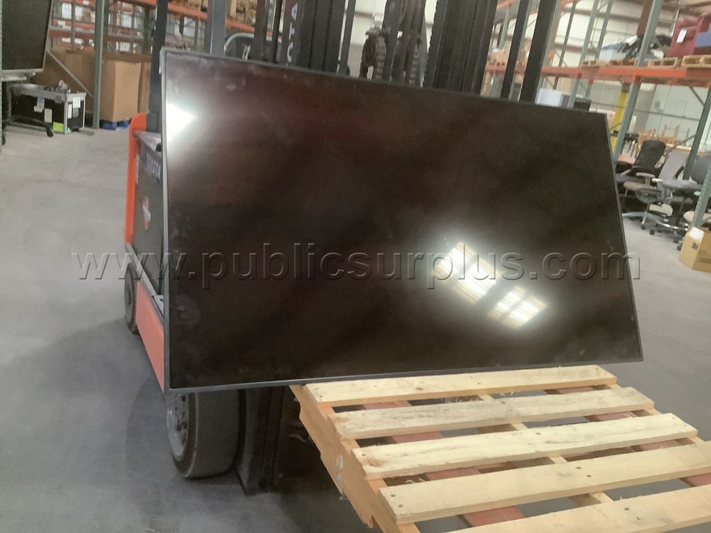 1 65 inch Samsung Television - photo 1