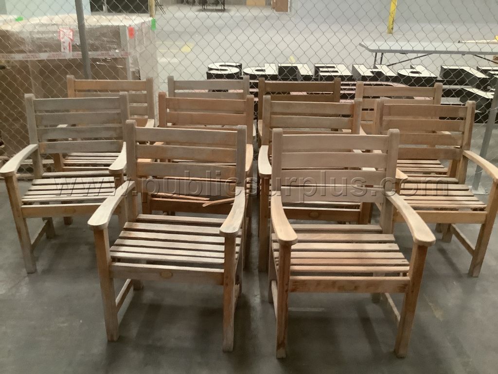 10 Wooden Chairs - photo 1