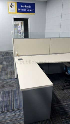 Cubicles (221104 NM) - photo 1