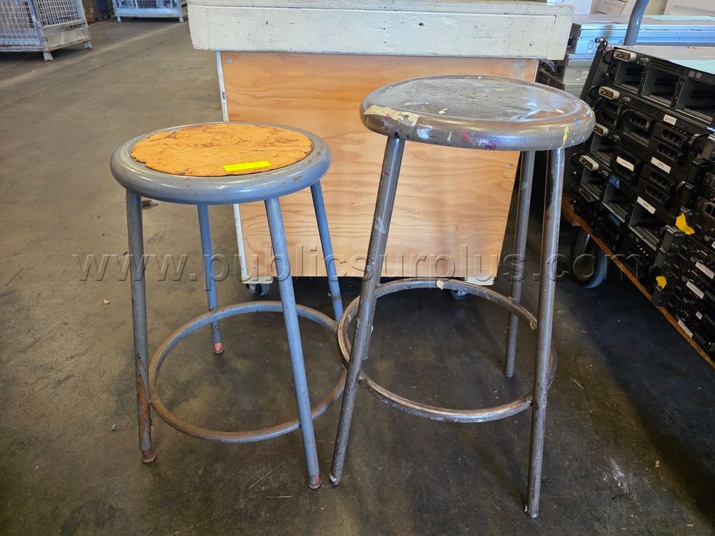 2 - Stools (118688) - photo 1