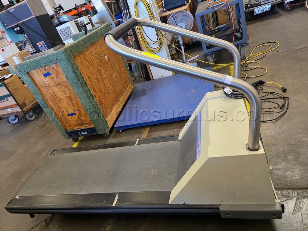 Quinton Medtrack ST55 Treadmill (19961002408) - photo 1