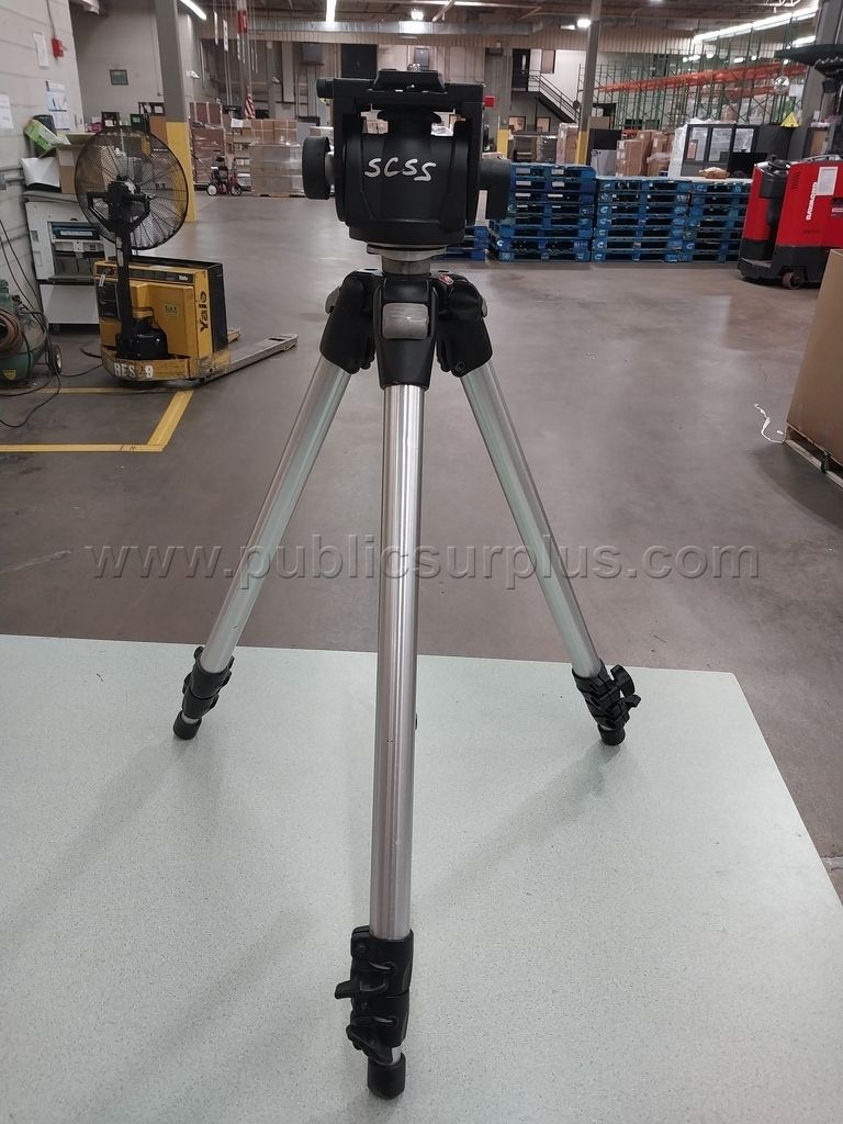 Tripod and Video Head, Manfrotto - photo 1