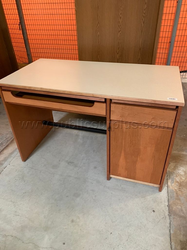 Student Dorm Desks - (Lot of Two) - (0714) - DD - photo 1