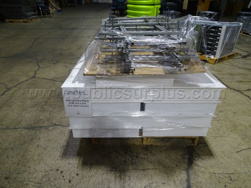 Light Fixtures - photo 1