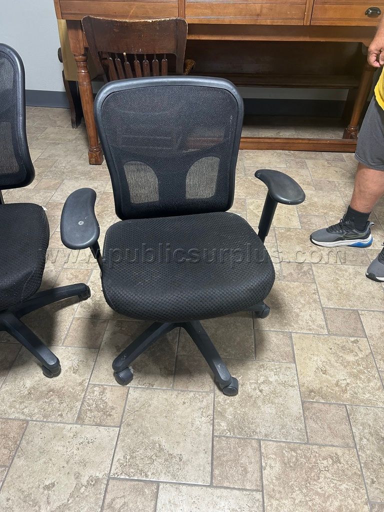 Office Rolling Chair - photo 1