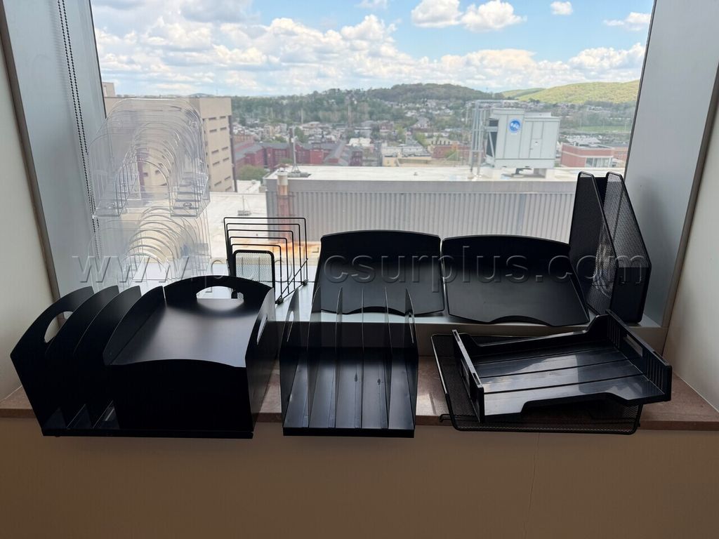 Desk Organizers (various types & sizes) - photo 1