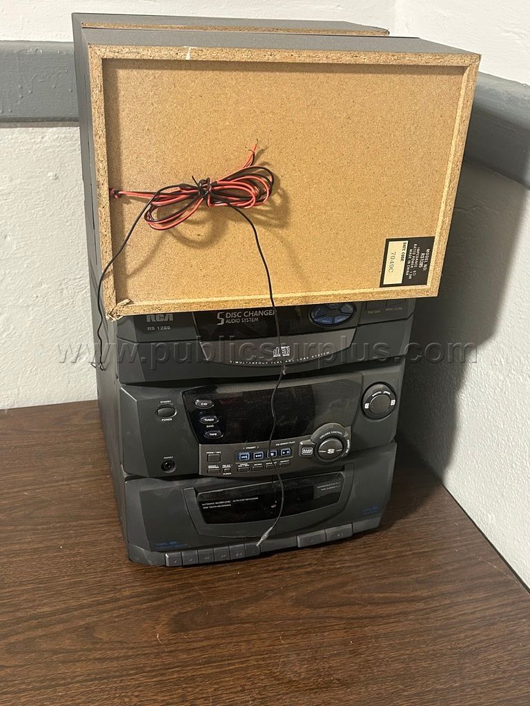 RCA CD Player - photo 1